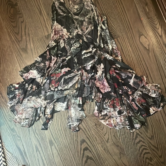 All Saints 100% silk, Cavalry top. - Picture 8 of 11